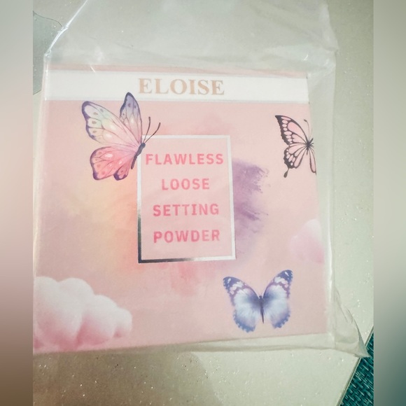 ELOISE Flawless loose setting powder (Vanilla) - Picture 5 of 8